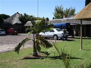 African Tribes Guest Lodge & Conference Kempton Park Exterior foto