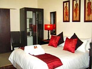 African Tribes Guest Lodge & Conference Kempton Park Exterior foto